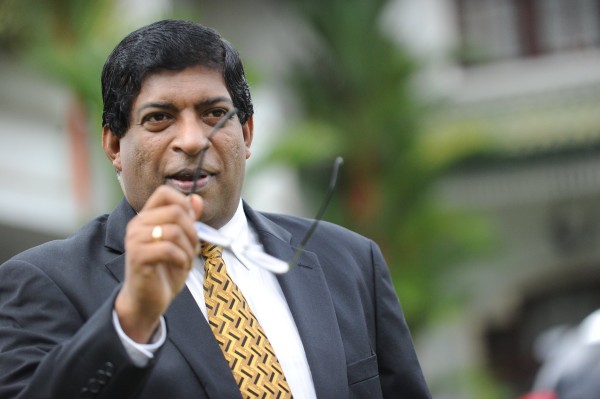 1788163429-ravi-karunanayake image